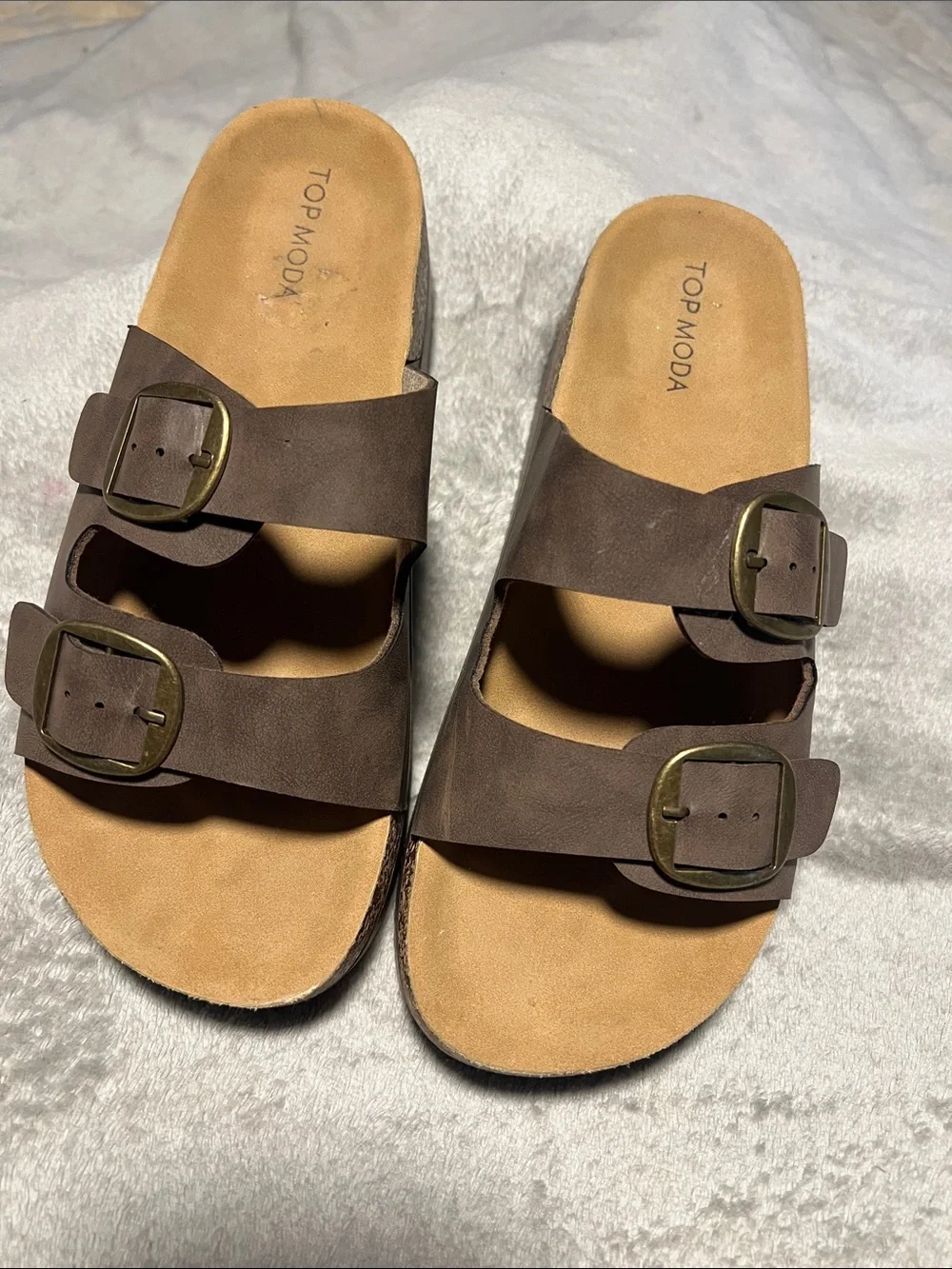 Women Top Moda brown double-buckle sandals
